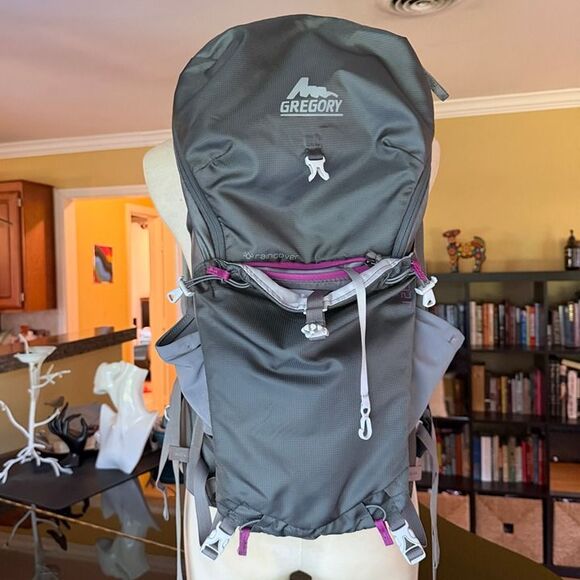 Women’s Gregory J28 Hiking Backpack Medium 30L Daypack CrossFlo Gray Fuchsia main image 9